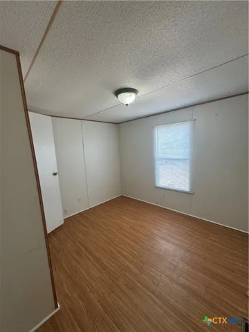 $850 | 1111 Olmos Road, Seguin, TX 78155