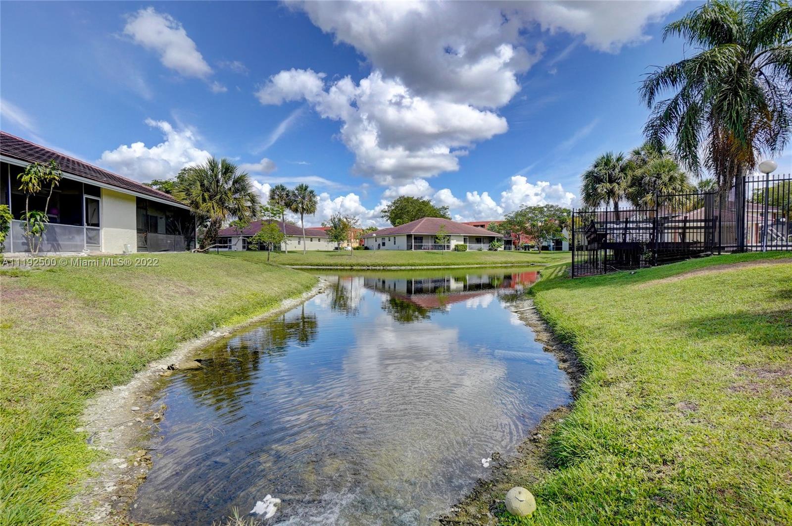 9991 Three Lakes Circle, Unit 9991 Boca Raton, FL 33428 - Photo 25 of 26 Gallery Image 25
