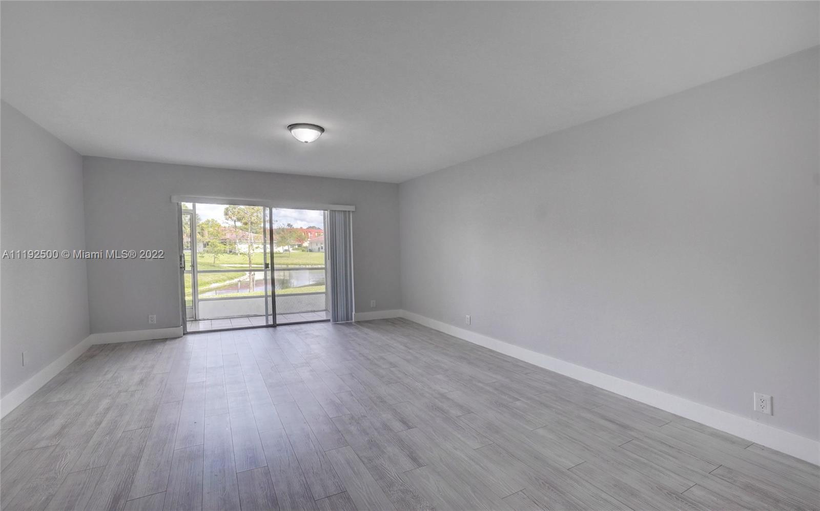 9991 Three Lakes Circle, Unit 9991 Boca Raton, FL 33428 - Photo 5 of 26 Gallery Image 5