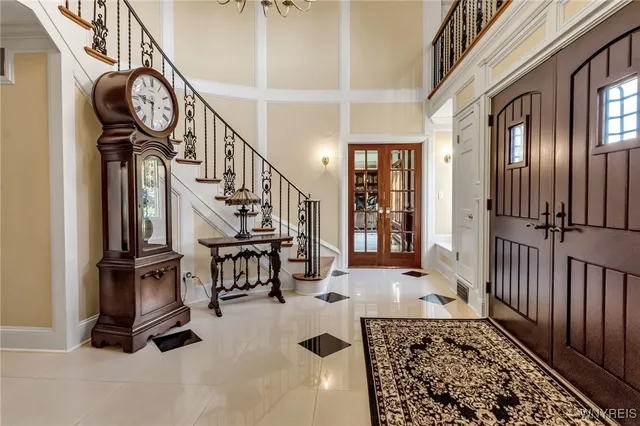 $1,290,000 | 40 Waterford Park, Amherst, NY 14221