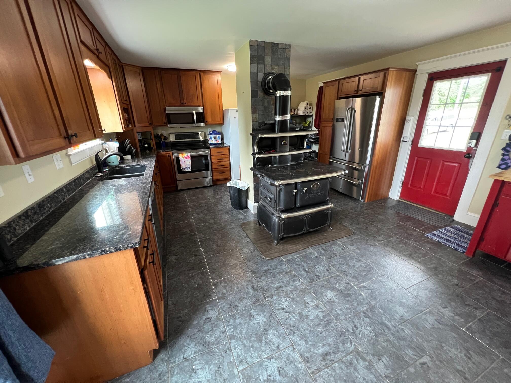 288 Dexter Road Garland, ME 04939 - Photo 6 of 42 6