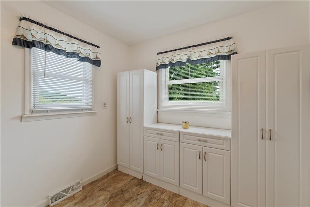 760 Mercer Road Butler, PA 16001 - Photo 15 of 41 Gallery Image 15