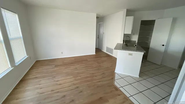 $1,475 | 11771 Spring Song Drive, San Antonio, TX 78249