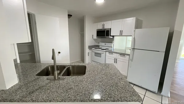 $1,395 | 11771 Spring Song Drive, San Antonio, TX 78249