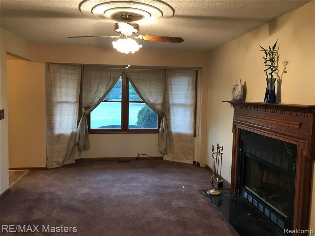 18239 Elwell Road Belleville, MI 48111 - Photo 5 of 26
