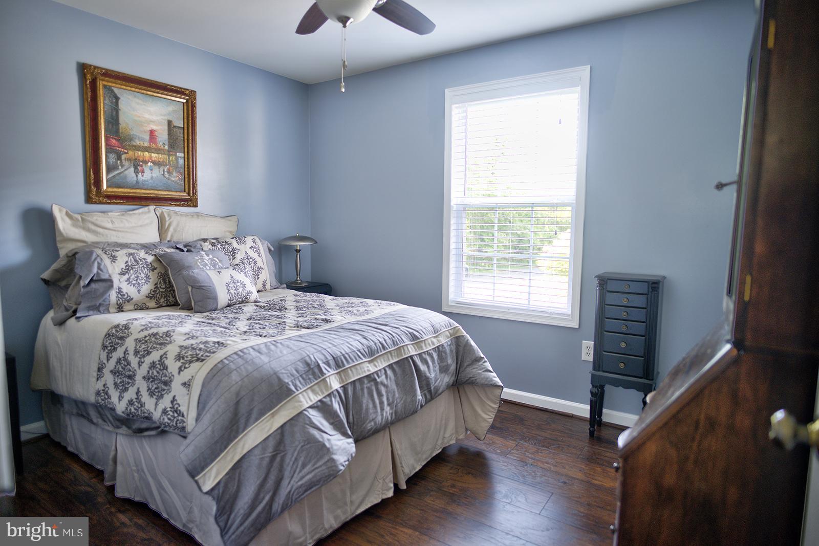 711 Powhatan Beach Road Pasadena, MD 21122 - Photo 15 of 24 Bedroom