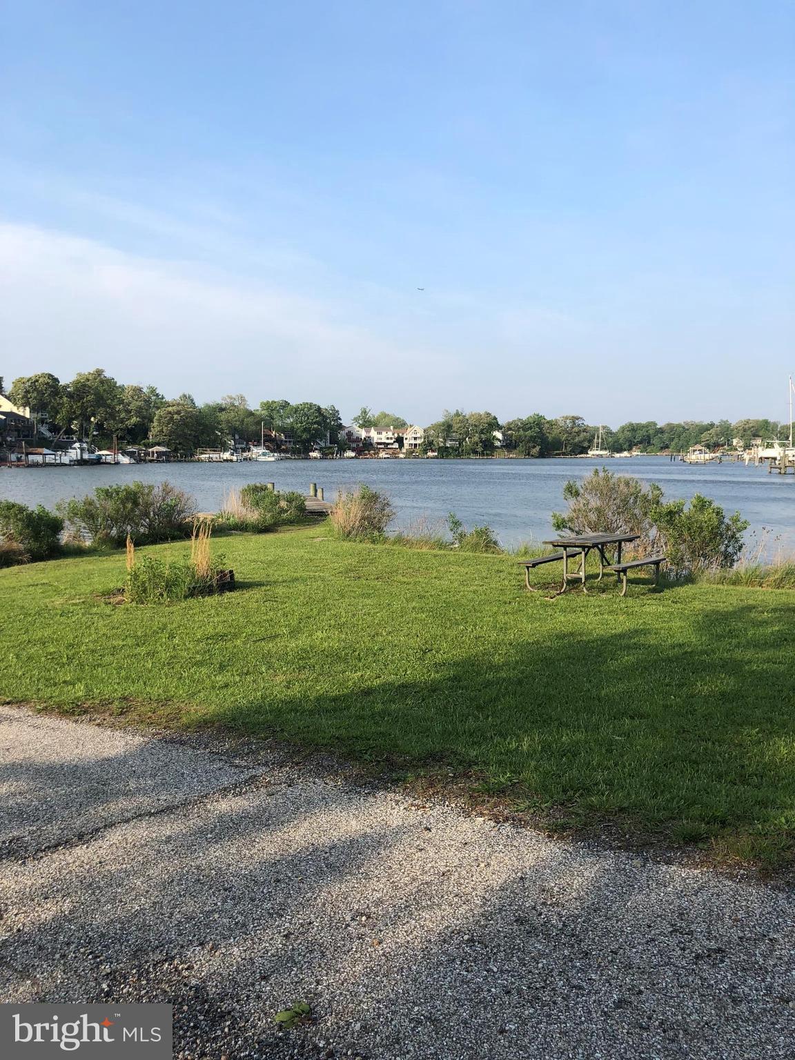 711 Powhatan Beach Road Pasadena, MD 21122 - Photo 23 of 24 Community