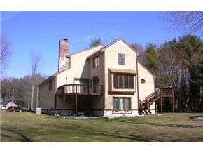 10 Woodward Road Merrimack, NH 03054 - Photo 2 of 5