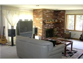 10 Woodward Road Merrimack, NH 03054 - Photo 3 of 5