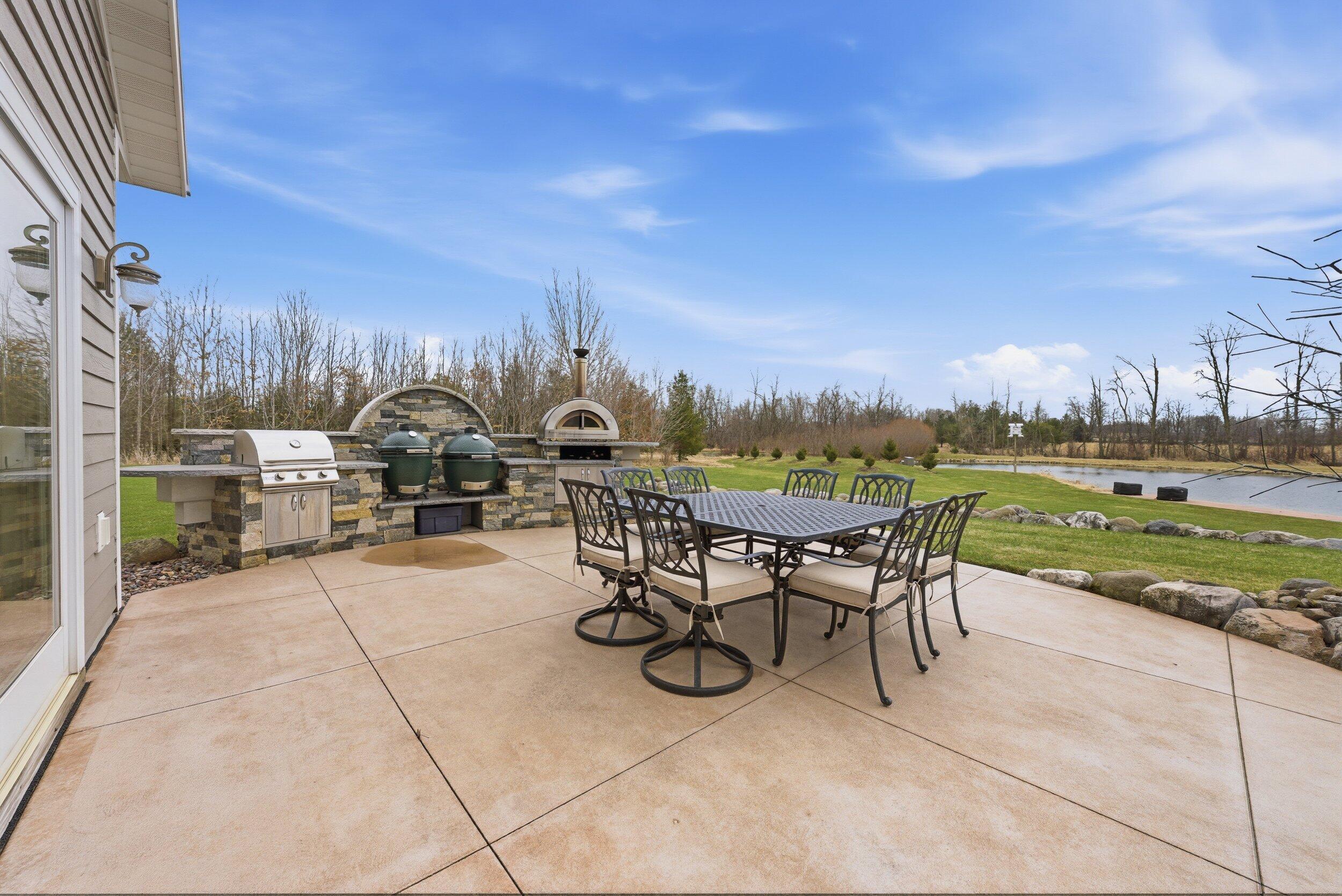 985 Fur Farm Road New Holstein, WI 53061 - Photo 12 of 45 Middle Coast-43