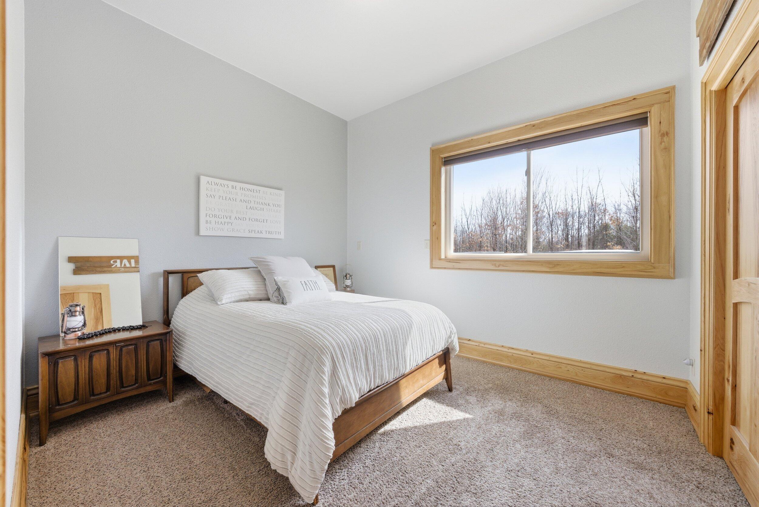 985 Fur Farm Road New Holstein, WI 53061 - Photo 23 of 45 Middle Coast-16