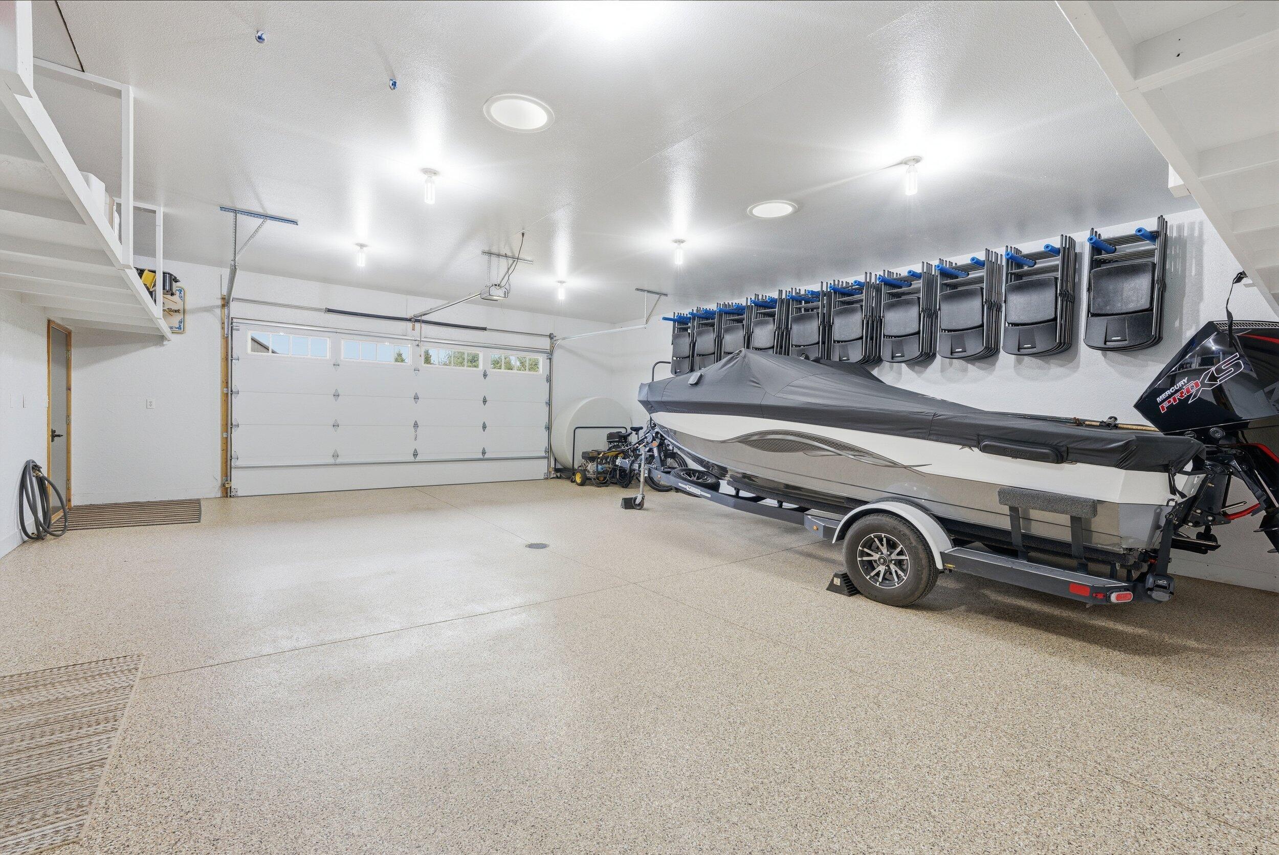 985 Fur Farm Road New Holstein, WI 53061 - Photo 26 of 45 Middle Coast-34