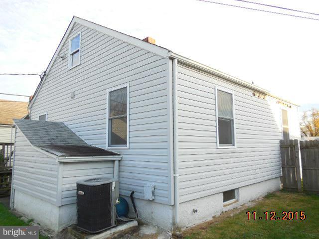 204 South Woodwell Road Baltimore, MD 21222 - Photo 15 of 20 Exterior (Rear)