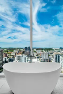 $1,850,000 | 1616 West End Avenue, Unit 2201, Nashville, TN 37203