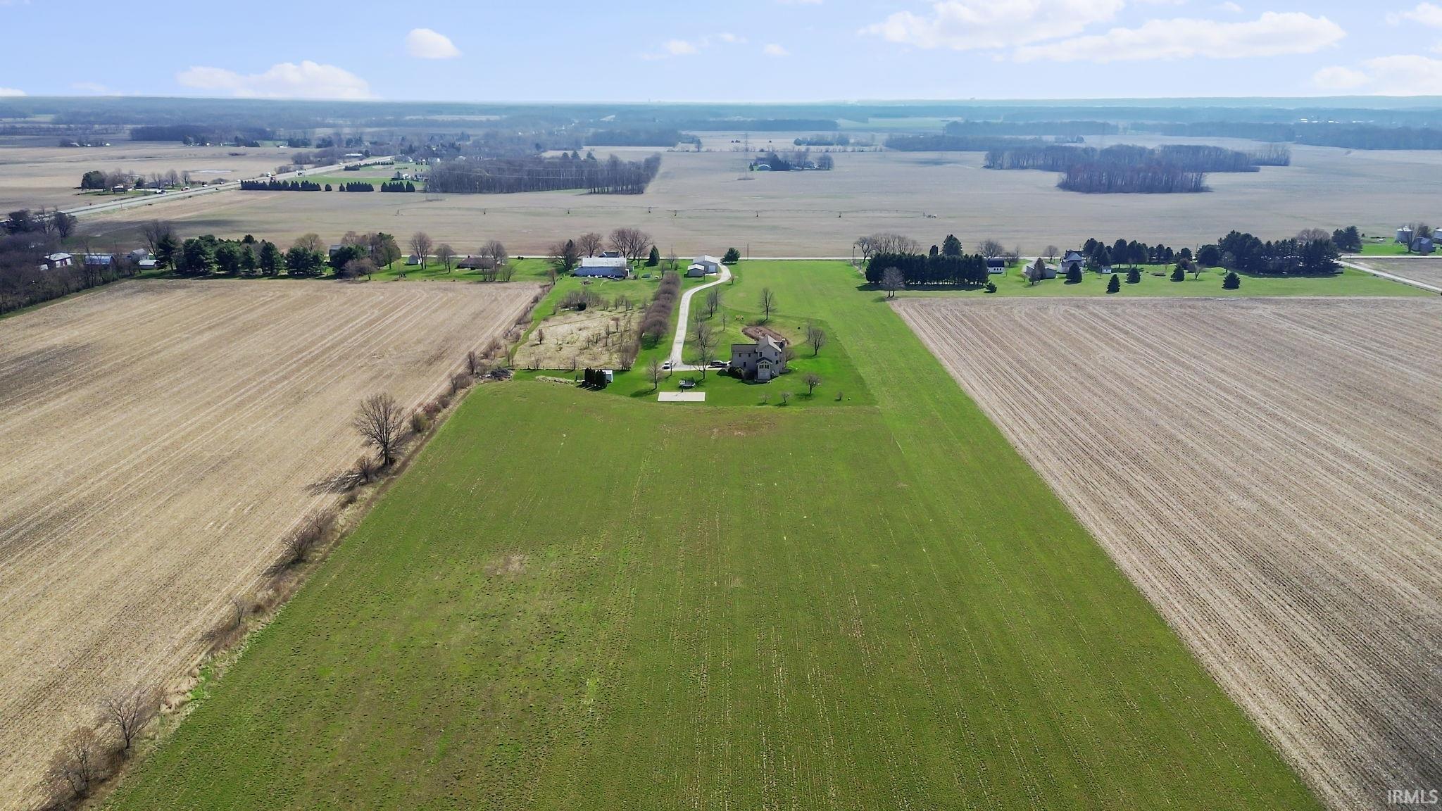 56803 Tulip Road New Carlisle, IN 46552 - Photo 6 of 13