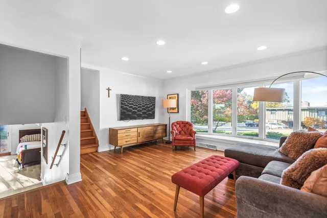 $875,000 | 48102 West Mckean Drive, New Buffalo, MI 49117