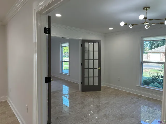 $389,000 | 444 South Locksley Drive, Baton Rouge, LA 70815