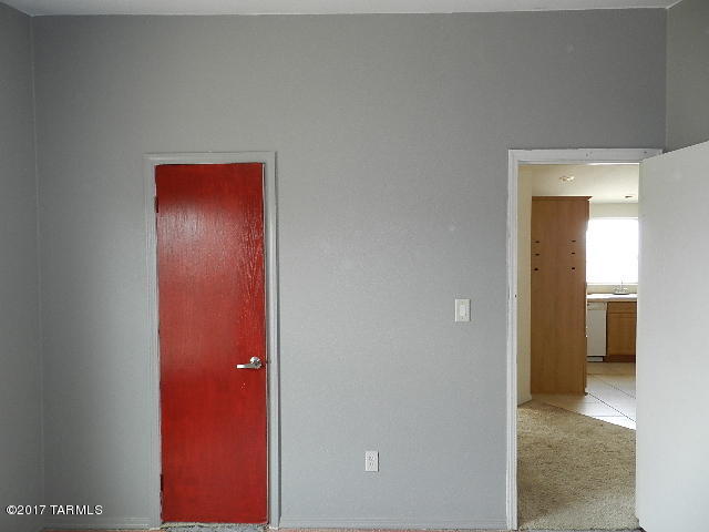 16955 West Sharps Road Marana, AZ 85653 - Photo 13 of 25