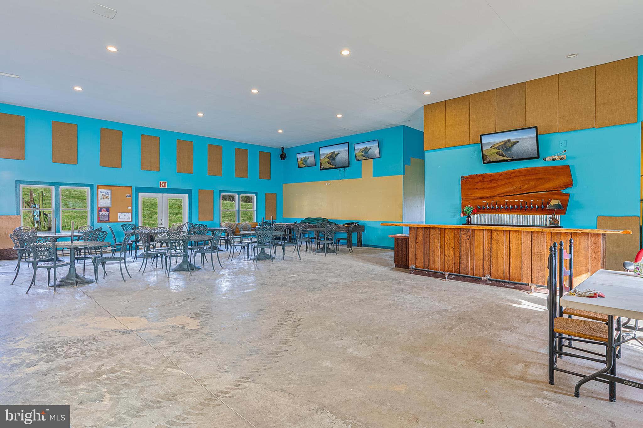 34266 Williams Gap Road Round Hill, VA 20141 - Photo 17 of 18