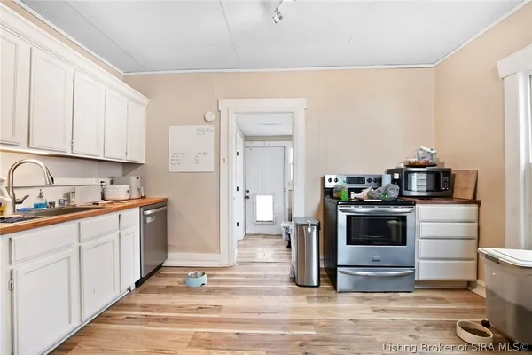 $165,000 | 1113 Culbertson Avenue, New Albany, IN 47150