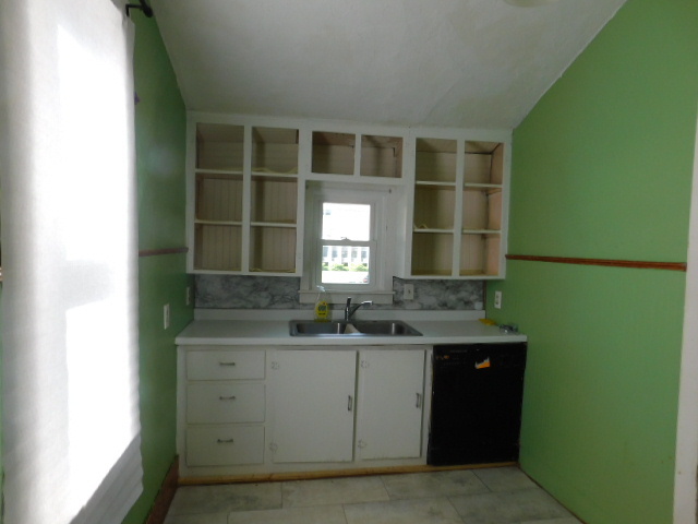 302 East Park Street Morrison, IL 61270 - Photo 8 of 26