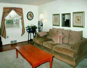 1925 Spring Valley Road Pittsburgh, PA 15243 - Photo 3 of 8