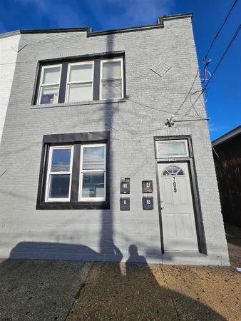 $1,900 | 709 Adriatic Avenue, Unit 3, Atlantic City, NJ 08401