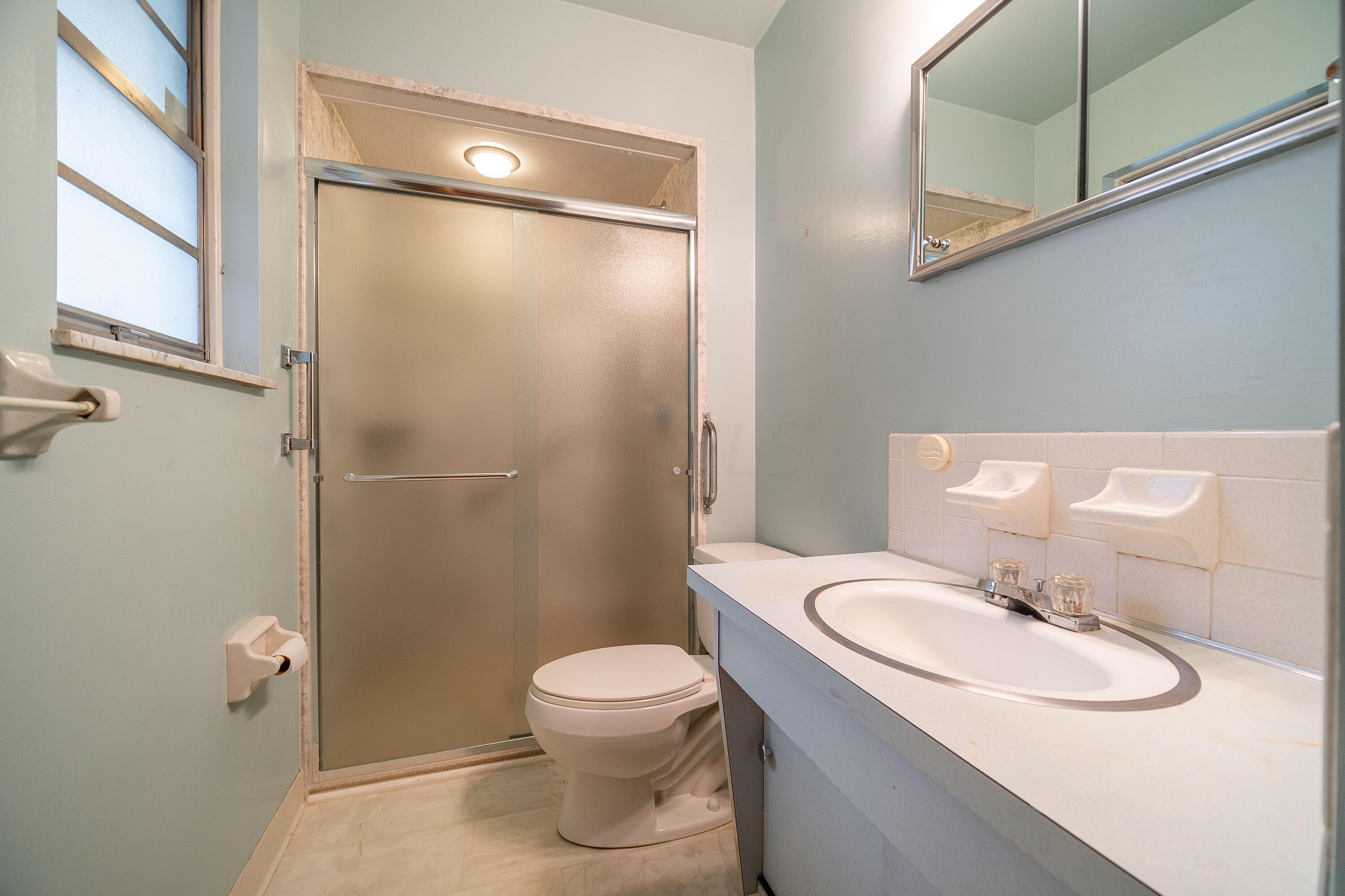1815 Kenwick Road Columbus, OH 43209 - Photo 46 of 66 1815 Kenwick Rd-51