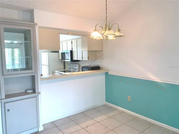 $1,300 | 6424 Spring Flower Drive, Unit 25, New Port Richey, FL 34653