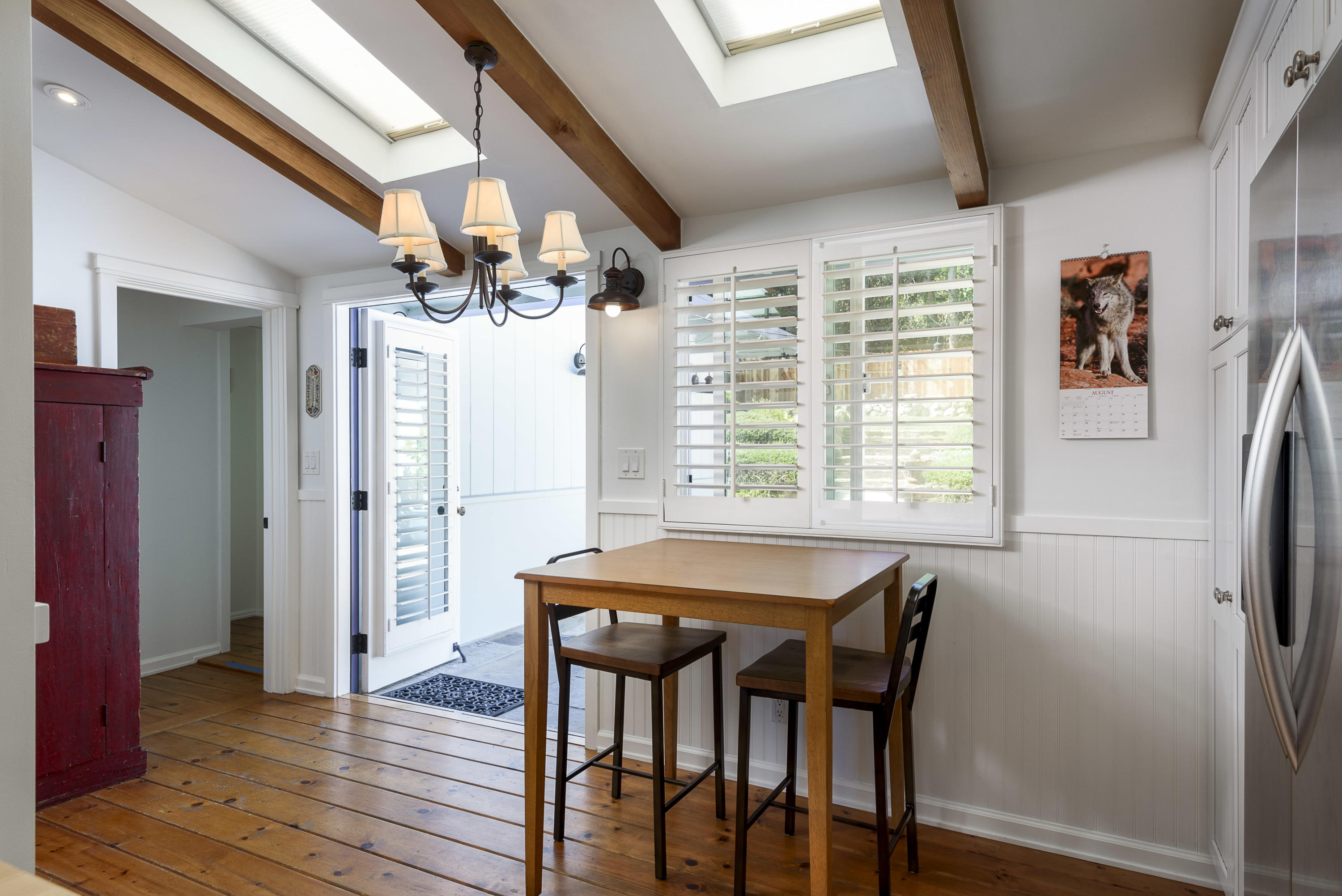 2812 Foothill Road Santa Barbara, CA 93105 - Photo 4 of 20 Dining