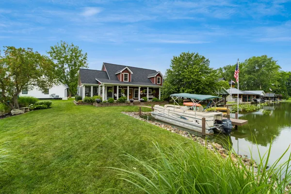 $1,299,900 | 10230 Canoe Lane, Thornville, OH 43076