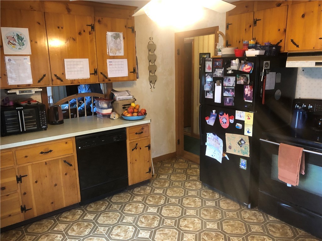 39 Cormier Road Lincoln, RI 02865 - Photo 6 of 18 Gallery Image 6