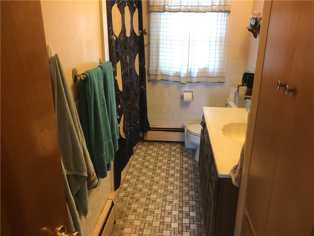 39 Cormier Road Lincoln, RI 02865 - Photo 10 of 18 Gallery Image 10