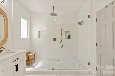 $1,050,000 | 869 Stratford Run Drive, Fort Mill, SC 29708