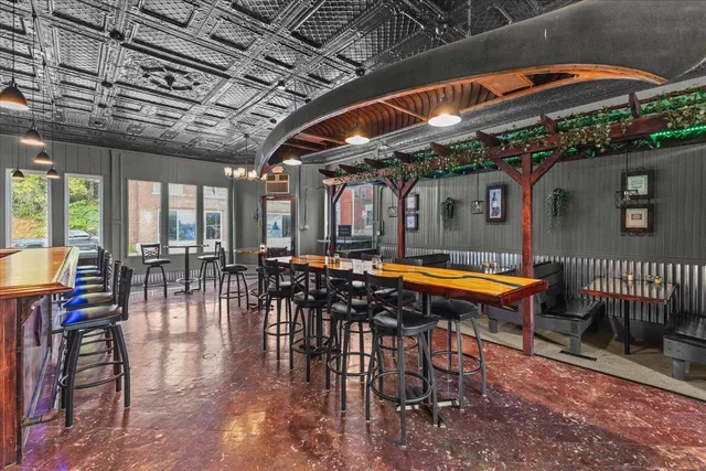 $349,000 | 2 Main Street, Richford, VT 05476