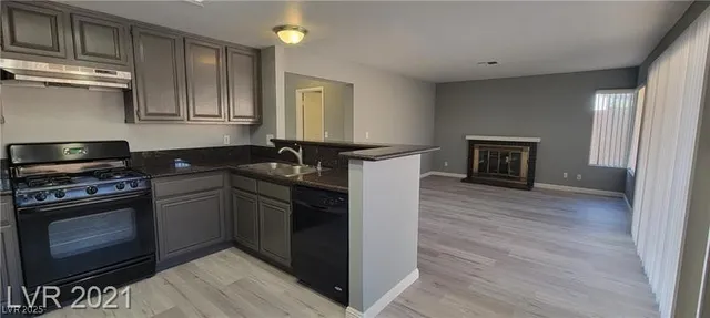 $2,250 | 7508 Parnell Avenue, Las Vegas, NV 89147