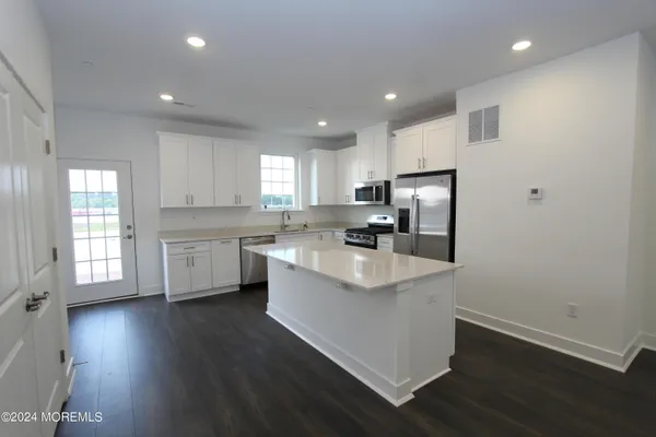 $4,300 | 35 Crimson Drive, Manalapan, NJ 07726