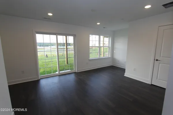 $4,300 | 35 Crimson Drive, Manalapan, NJ 07726