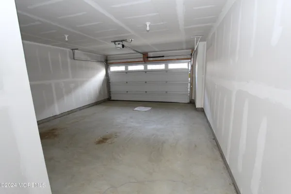 $4,300 | 35 Crimson Drive, Manalapan, NJ 07726