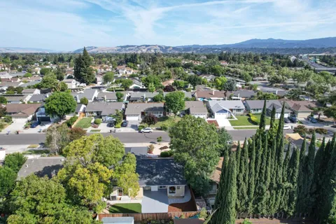 $1,375,000 | 679 Meadow Creek Drive, San Jose, CA 95136
