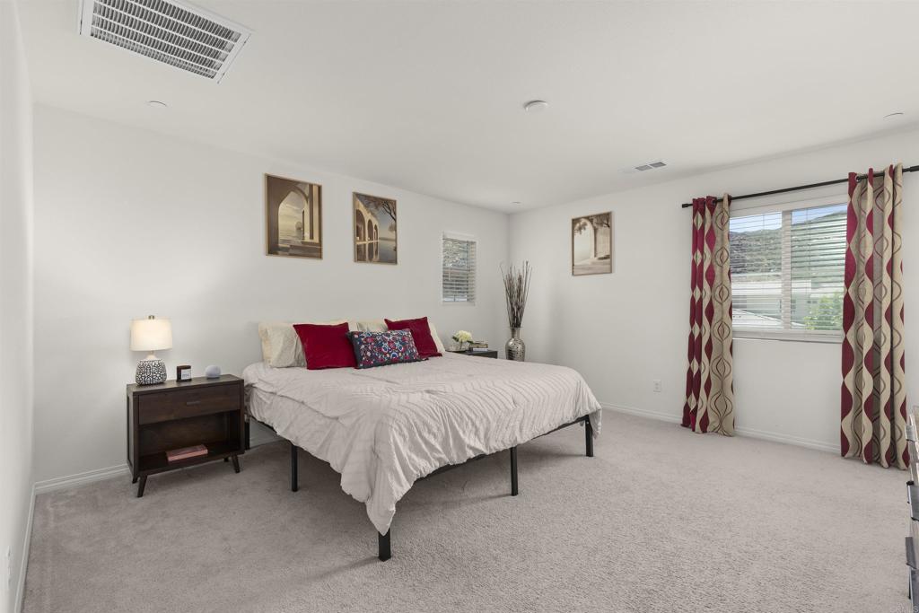 32184 Rambling Court Winchester, CA 92596 - Photo 22 of 37