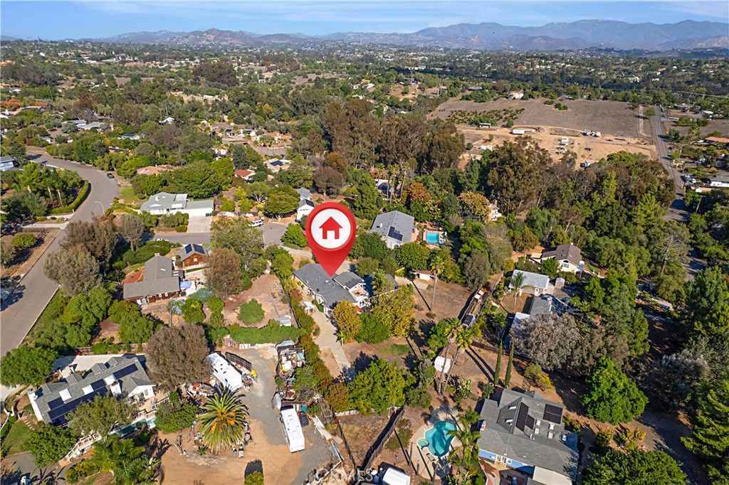 1011 Farrand Court Fallbrook, CA 92028 - Photo 47 of 49 view of city and mountain