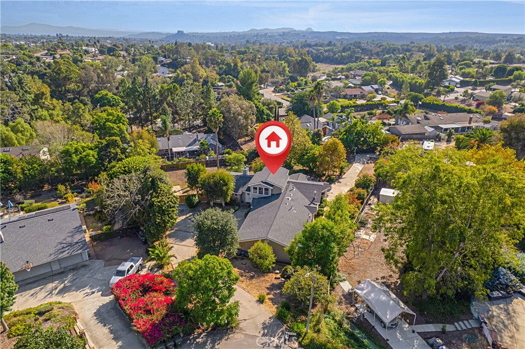 1011 Farrand Court Fallbrook, CA 92028 - Photo 49 of 49 a view of a area with lots of trees