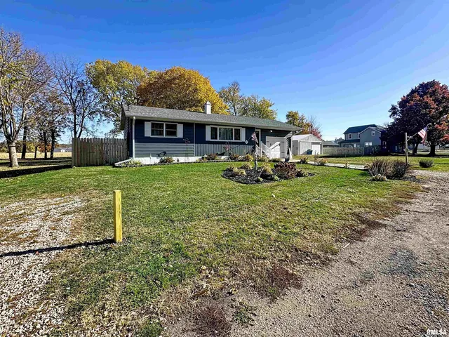 $250,000 | 604 North Church Street, Atkinson, IL 61235