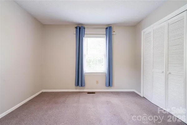 $329,000 | 111 Harbor Point Drive, Cherryville, NC 28021