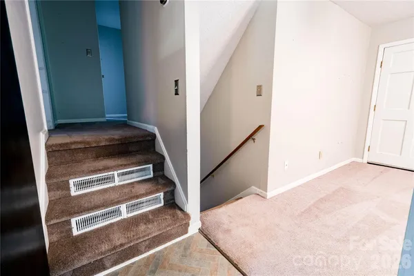$329,000 | 111 Harbor Point Drive, Cherryville, NC 28021