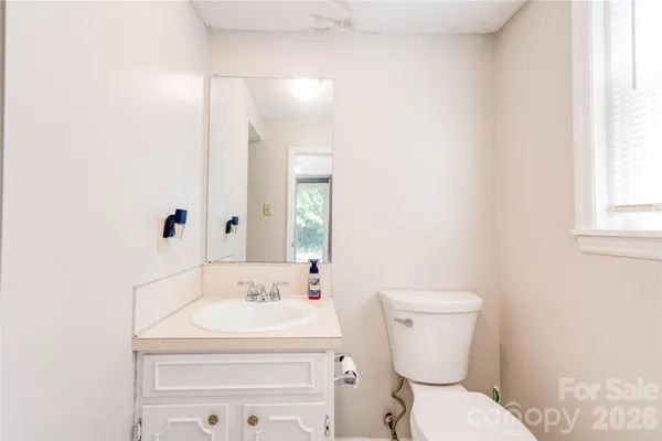 $329,000 | 111 Harbor Point Drive, Cherryville, NC 28021