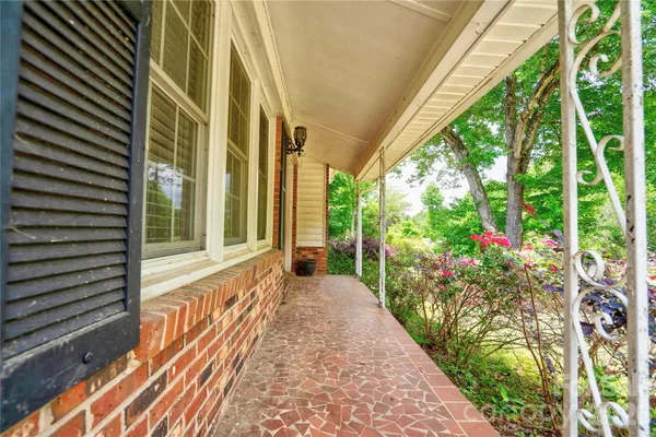 $329,000 | 111 Harbor Point Drive, Cherryville, NC 28021