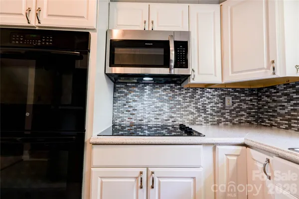 $329,000 | 111 Harbor Point Drive, Cherryville, NC 28021