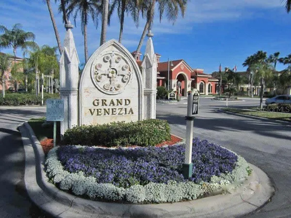 a view of a outdoor space with porch and furniture